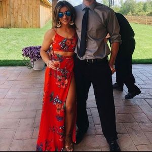 Lulus Two Piece Floral Maxi Skirt set